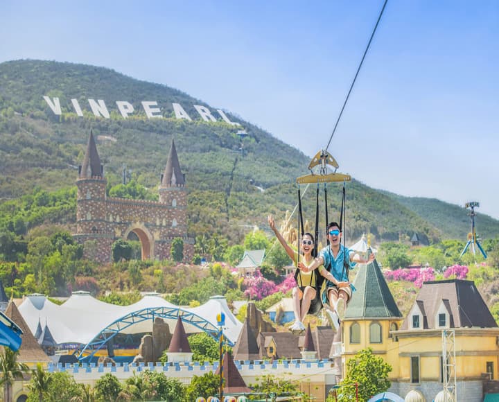 Premium VIP Tour 3,5 giờ có hướng dẫn viên riêng | VinWonders Nha Trang main
