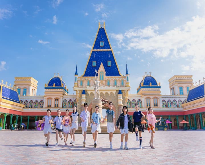 Fastpass Ưu Tiên Qua Cổng VinWonders Vũ Yên – 01 Lượt right-1