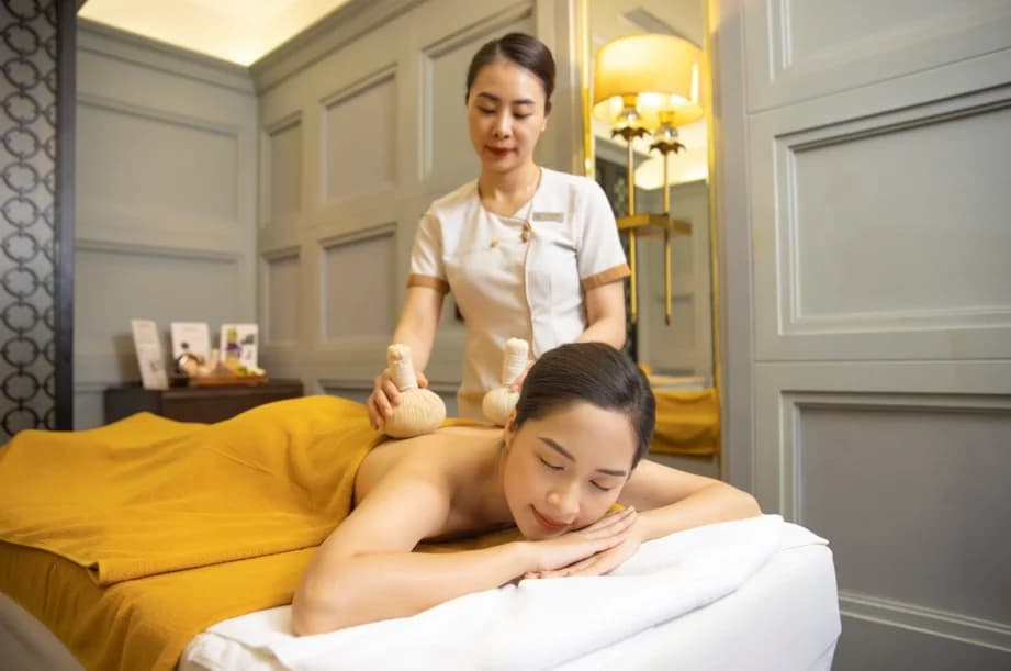 Combo Chăm Sóc Sức Khỏe - Xông Hơi Jjimjilbang Chuẩn Hàn & Massage Toàn Thân Vincharm Spa main