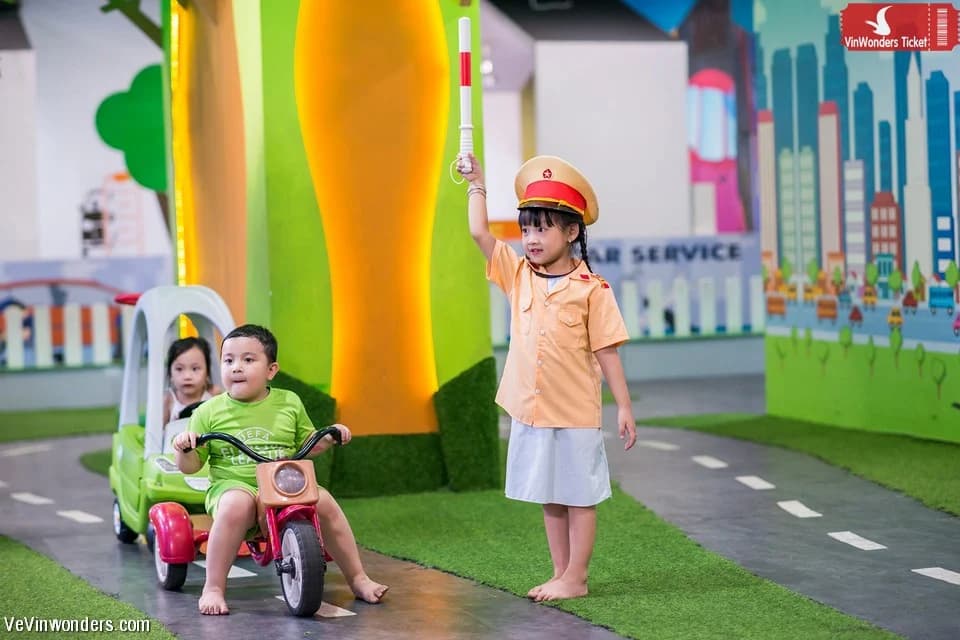 Vé vào cửa trực tiếp | VinKE Times City Hà Nội 2