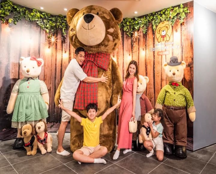 Combo 2 Ngày VinWonders Phú Quốc + Vinpearl Safari + Bảo Tàng Gấu Teddy + Tặng Voucher Ẩm Thực 2