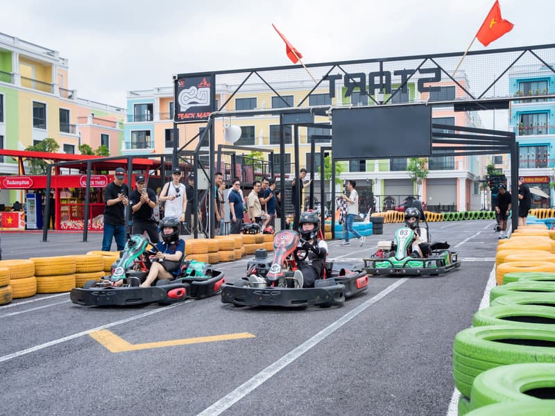 Combo 03 Phân Khu & Go Kart Vũ Yên | VinWonders Vũ Yên right-2