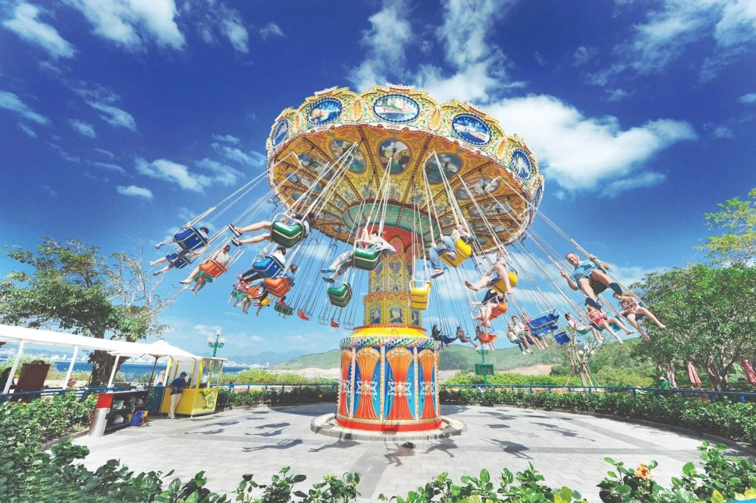 Tour 1 ngày: VinWonders + Buffet + Xông hơi Aquafield 2 giờ | Nha Trang Passport 1